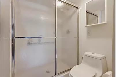 9587 NW Weldon Cir #B203, Tamarac, FL 33321 - Photo 27