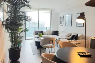 55 SW 9th St, Miami, FL 33130 - Photo 5