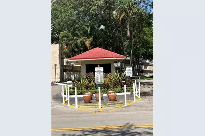 6921 Environ Blvd #3O, Lauderhill, FL 33319 - Photo 1