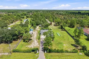 2885 41st Ave NE, Other City - In The State Of Florida, FL 34120 - Photo 33
