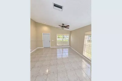 751 Sand Creek Cir #., Weston, FL 33327 - Photo 3