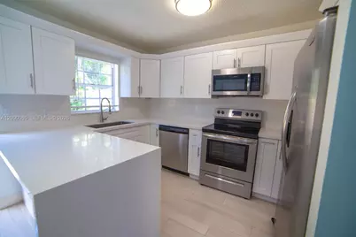 2050 NE 140th St #21, North Miami Beach, FL 33181 - Photo 7