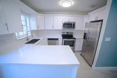 2050 NE 140th St #21, North Miami Beach, FL 33181 - Photo 9