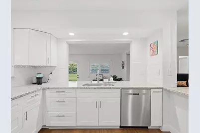 5740 SW 8th St, Plantation, FL 33317 - Photo 3