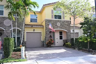 7722 SW 52nd Pl, Davie, FL 33328 - Photo 3