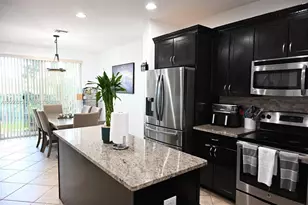 7722 SW 52nd Pl, Davie, FL 33328 - Photo 11