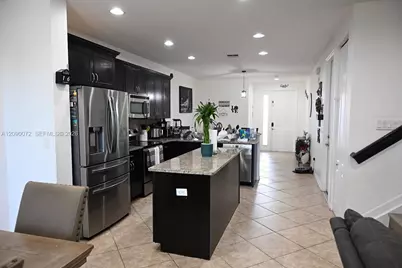 7722 SW 52nd Pl, Davie, FL 33328 - Photo 13