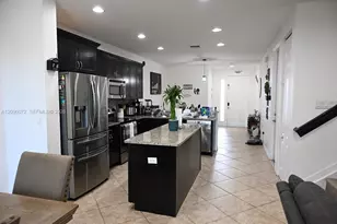 7722 SW 52nd Pl, Davie, FL 33328 - Photo 13