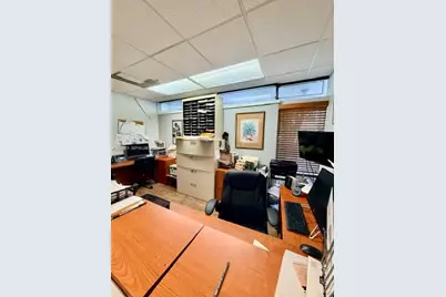 2825 E 4th Ave, Hialeah, FL 33013 - Photo 9