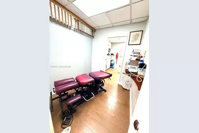 2825 E 4th Ave, Hialeah, FL 33013 - Photo 29