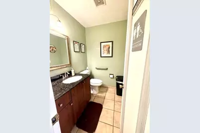 2825 E 4th Ave, Hialeah, FL 33013 - Photo 25