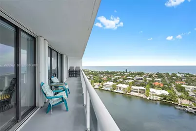 20515 E Country Club Dr #2146, Aventura, FL 33180 - Photo 3