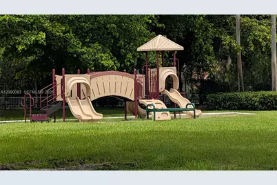 211 SW 113th Way #211, Pembroke Pines, FL 33025 - Photo 57