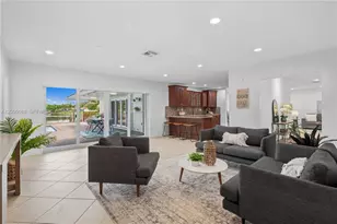 7311 Sabal Dr, Miami Lakes, FL 33014 - Photo 27