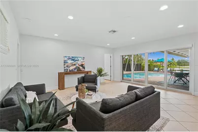 7311 Sabal Dr, Miami Lakes, FL 33014 - Photo 25