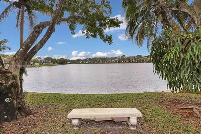 1440 NW 97th Ter #282, Pembroke Pines, FL 33024 - Photo 9