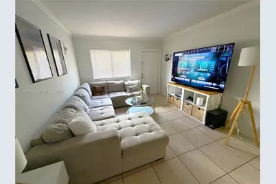17302 NW 74th Ave #101, Hialeah, FL 33015 - Photo 5