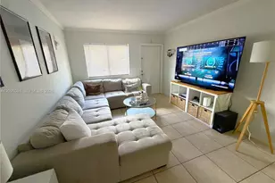 17302 NW 74th Ave, Hialeah, FL 33015 - Photo 5