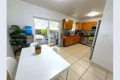 17302 NW 74th Ave #101, Hialeah, FL 33015 - Photo 11