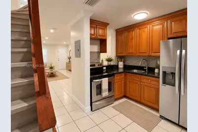 5600 NW 6th St #29, Miami, FL 33126 - Photo 3