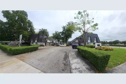 19600 SW 110th Ct #112, Cutler Bay, FL 33157 - Photo 3