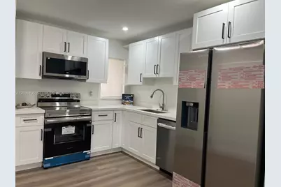 5020 SW 26th Ave #1-2, Dania Beach, FL 33312 - Photo 3