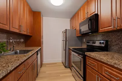 10816 N Kendall Dr #R16, Miami, FL 33176 - Photo 5