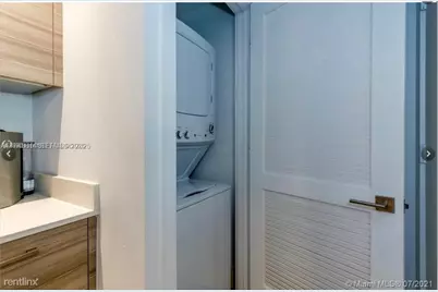 121 NE 34th St #2402, Miami, FL 33137 - Photo 11