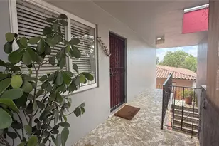 191 NW 17th Ave, Miami, FL 33125 - Photo 17