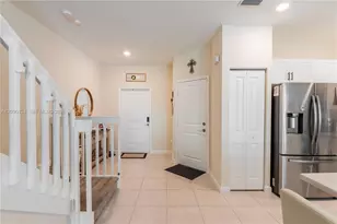 25304 SW 108th Ave, Homestead, FL 33032 - Photo 5