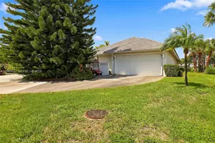 173 Orange Tree Dr, Atlantis, FL 33462 - Photo 1