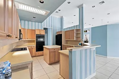 173 Orange Tree Dr, Atlantis, FL 33462 - Photo 21