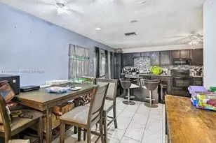 281 SW 83rd Ave, North Lauderdale, FL 33068 - Photo 9