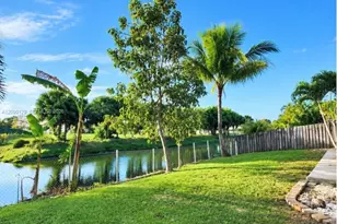 281 SW 83rd Ave, North Lauderdale, FL 33068 - Photo 27