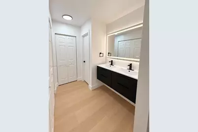 20924 Grouper Dr, Cutler Bay, FL 33189 - Photo 11
