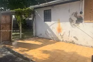 18410 NW 42nd Ave, Miami Gardens, FL 33055 - Photo 5