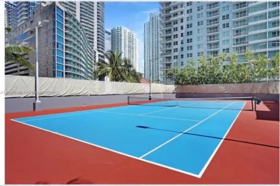 1155 Brickell Bay Dr #704, Miami, FL 33131 - Photo 19