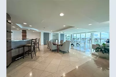 1155 Brickell Bay Dr #704, Miami, FL 33131 - Photo 17