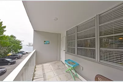 2016 Bay Dr #201, Miami Beach, FL 33141 - Photo 17