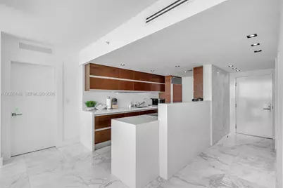 6801 Collins Ave #LPH12 (Door LPH01), Miami Beach, FL 33141 - Photo 3