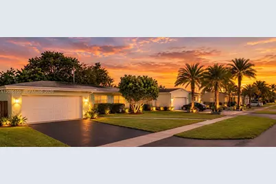 949 NW 9th St, Homestead, FL 33030 - Photo 3