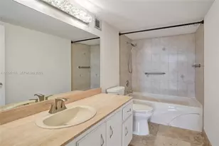 500 Three Islands Blvd, Hallandale Beach, FL 33009 - Photo 19