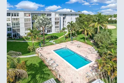 1402 NW 80th Ave #103, Margate, FL 33063 - Photo 9