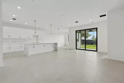 2960 NW 24th Ave, Oakland Park, FL 33311 - Photo 17
