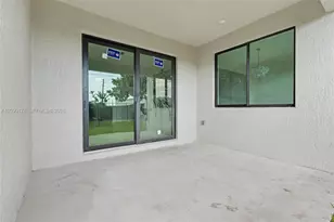 2960 NW 24th Ave, Oakland Park, FL 33311 - Photo 7