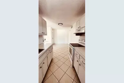 1733 Mayo St #11, Hollywood, FL 33020 - Photo 9