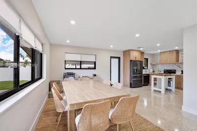 21201 NE 25th Ct, Aventura, FL 33180 - Photo 9