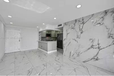8075 NW 7th St #503, Miami, FL 33126 - Photo 13