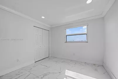 8075 NW 7th St #503, Miami, FL 33126 - Photo 21