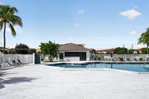 8075 NW 7th St, Miami, FL 33126 - Photo 35